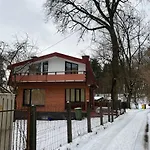 Lake&forest&city Villa Riga