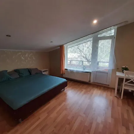 Lake&forest&city Villa *